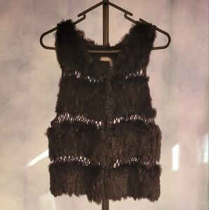 Tristan & Iseult Women's vest Black Rabbit Fur Size MEDIUM crochet